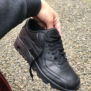 Nike Air Max Kids 6.